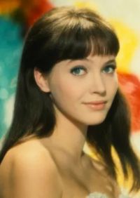 Anna Karina
