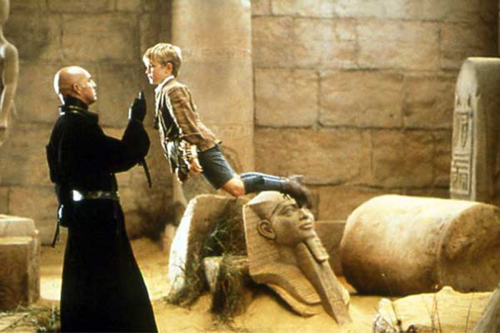 The Mummy Returns - Arnold Vosloo, Freddie Boath